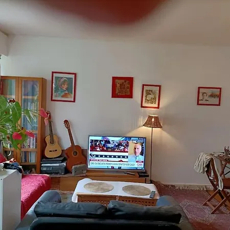 Paris 1